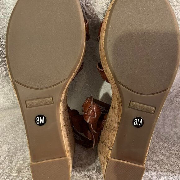 Size 8M - Crown Vintage - Brown Wedge Sandals - Picture 5 of 5